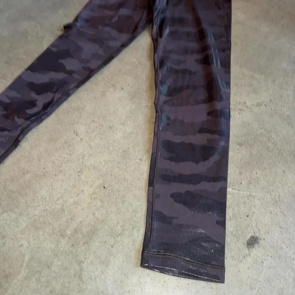 Aerie camo leggings - Picture 2 of 3